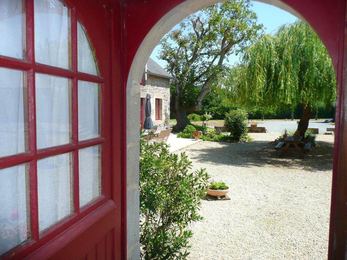 B&B Dinan La Priquetais Trevron ภายนอก รูปภาพ
