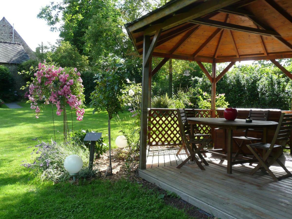 B&B Dinan La Priquetais Trevron ภายนอก รูปภาพ